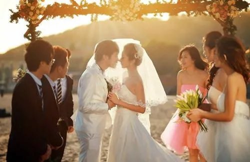 结婚主题歌曲大全   什么歌曲适合婚礼上放