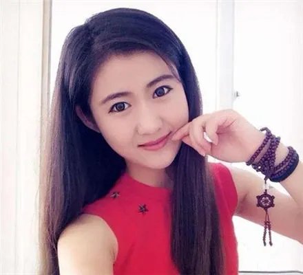 中国梦想秀李娜照片十分亮眼 被网友誉为“最美癌症女孩”