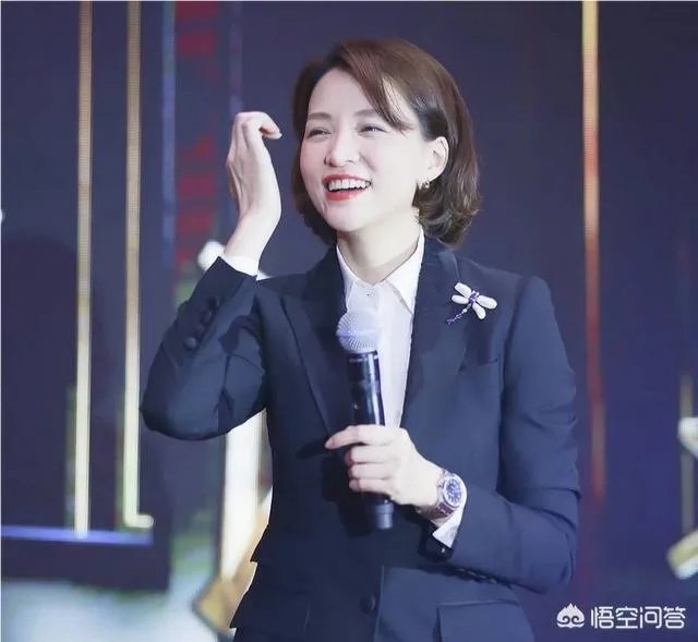 如何评价董卿的长相?