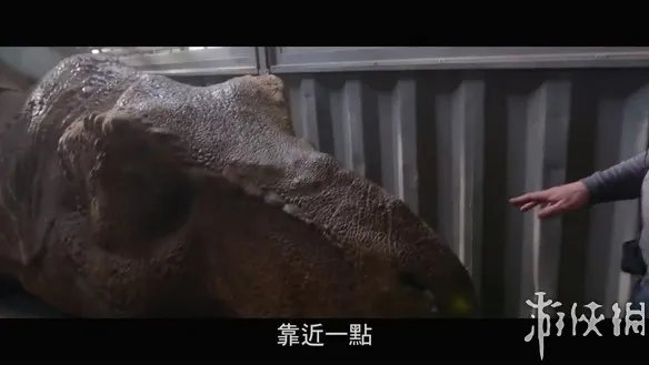 《侏罗纪世界2》中字幕后拍摄宣传片 记录最真实场景