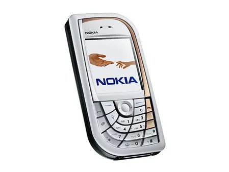 诺基亚首款百万像素手机7610再曝新低