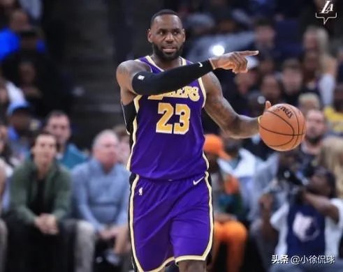 开拓者战胜公牛，湖人战胜马刺，如今的西部排名如何？你怎么看？