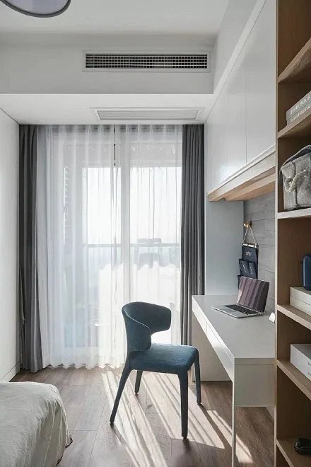 以浅色调为主,原木为依托的北欧风格设计