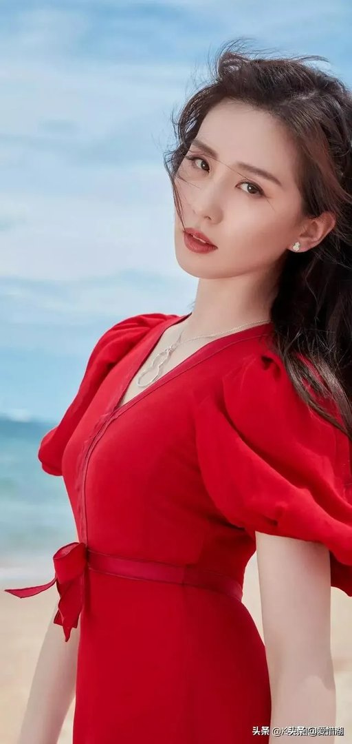 有没有好看的手机高清美女壁纸？