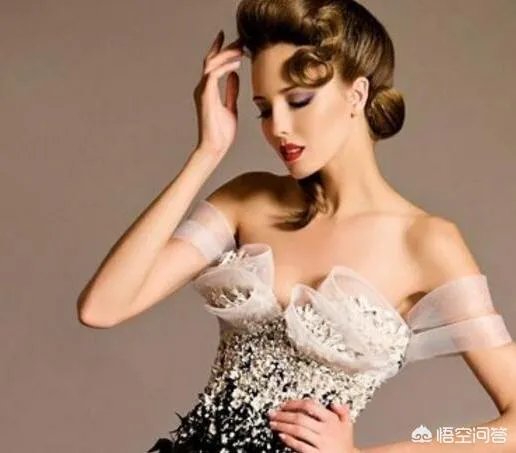 穿晚礼服适合什么发型女生漂亮晚礼服发型欣赏？