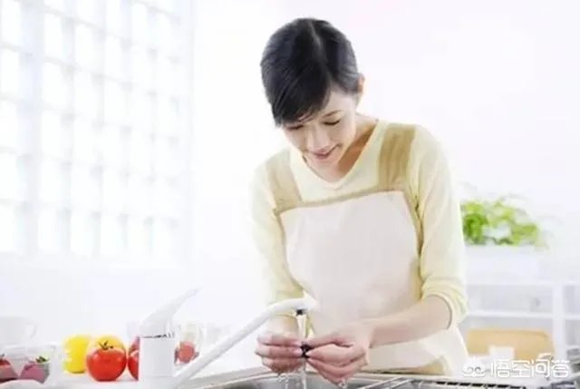 如何做一个知性优雅的女子?