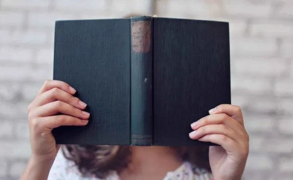 雅思培训班费用到底多少啊 贵吗? 有出国读研的打算，求有经验的哥哥姐姐