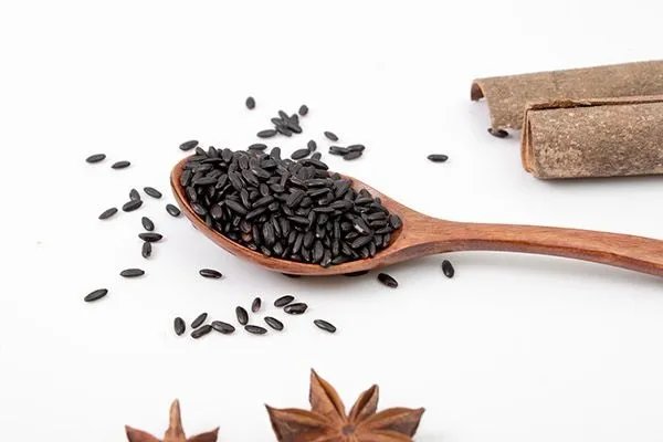 黑米的营养价值及功效