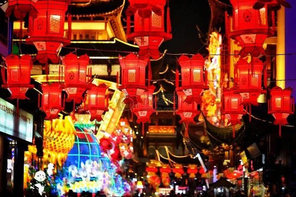 正月十五是什么节日，是什么风俗