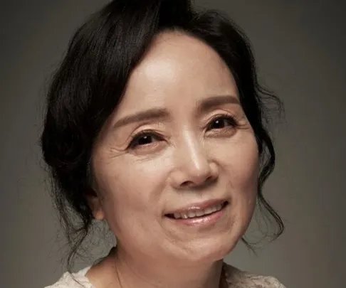 韩国演员金敏京去世,她究竟是因何去世的?