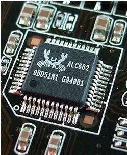 你好,华硕K40IN的主板能用固态硬盘么?