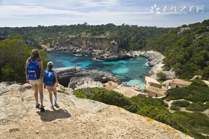 6月21日的“夏至日环食”为何被称为“金边日食”?