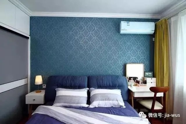 卧室梳妆台应该怎么放?这几点告诉你