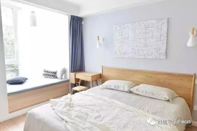 卧室梳妆台应该怎么放?这几点告诉你