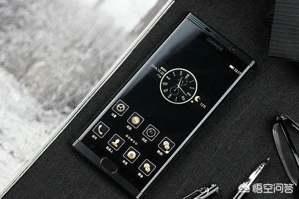 目前待机时间最长的是哪款手机？