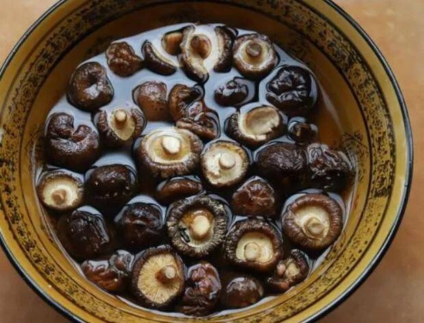 香菇鸡汤的做法