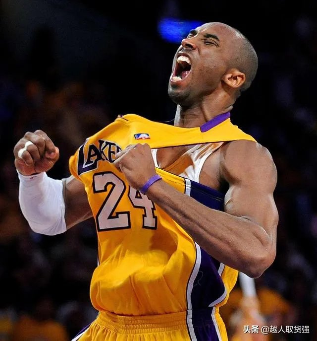 湖人队会给科比塑雕像吗?