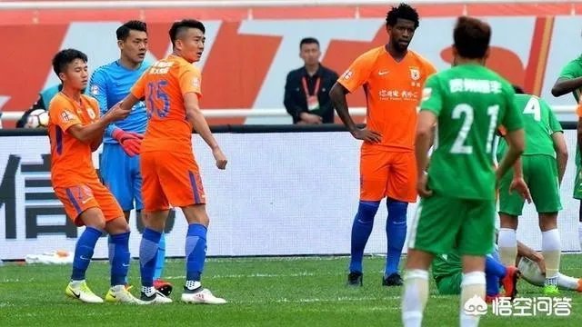 山东鲁能0:2输给贵州，戴琳在比赛中又暴怒质问裁判，大家怎么看戴琳的问题？