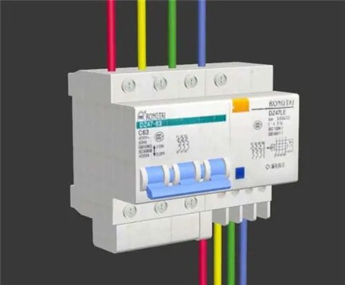 控制与保护开关怎么接