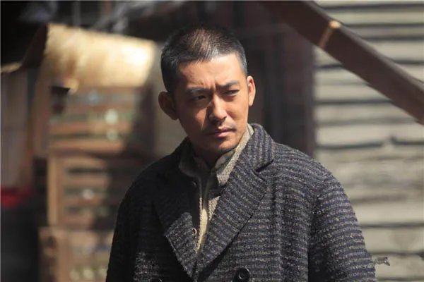 江珊现任老公张博简历 又一起娱乐圈里的姐弟恋