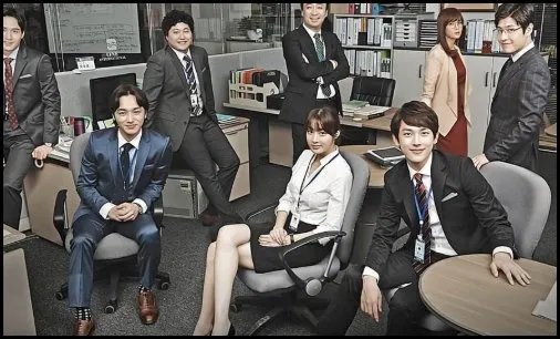 玫瑰色的恋人们里面饰演朴晶晶的小女孩还演过什么电视剧