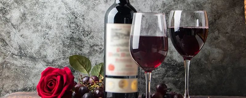 红酒兑雪碧好不好 红酒可不可以兑雪碧