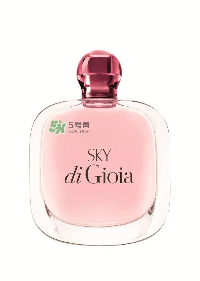 阿玛尼寄情女士香水有几款_每款是什么味道