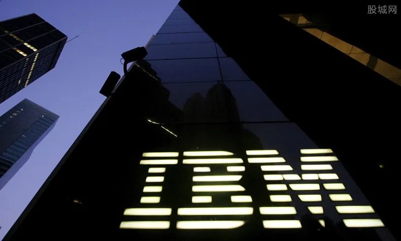 IBM任命新CFO IBM最新市值是多少？