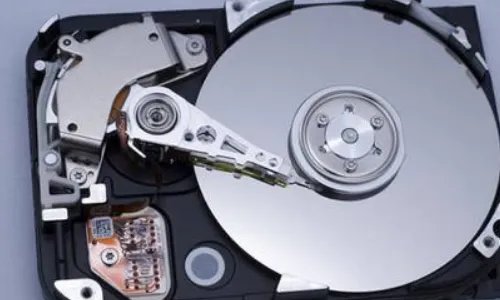 简述硬盘的内部结构和组成部分