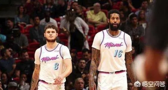 尼克斯想要交易考特尼李,火箭队能不能用安德森和选秀权交易得到他,有何依据?