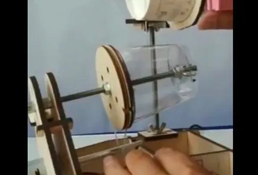 物理老师演示纸杯留声机走红是怎么回事？