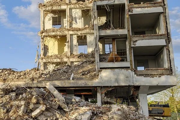 希腊群岛发生6.9级地震,在地震时,我们应如何保护自己?