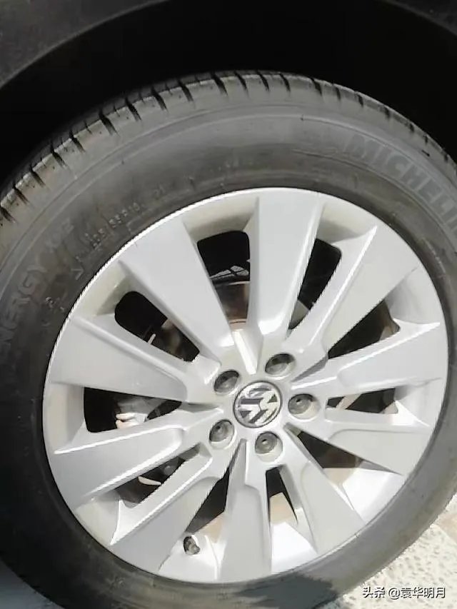 横滨轮胎和米其林是一个档次的吗