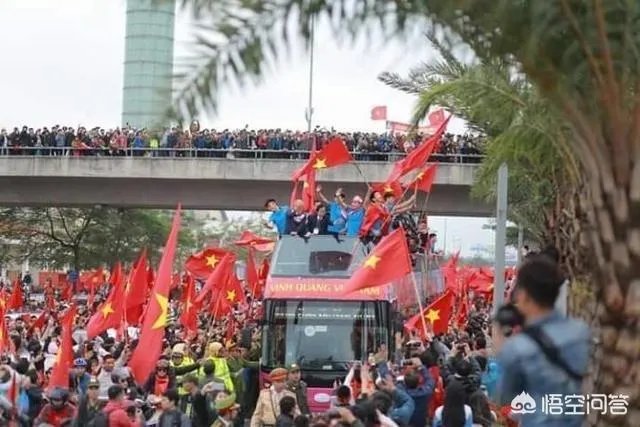 U23亚洲杯决赛,越南国内万人空巷,这是越南的爱国热情还是足球的魅力?