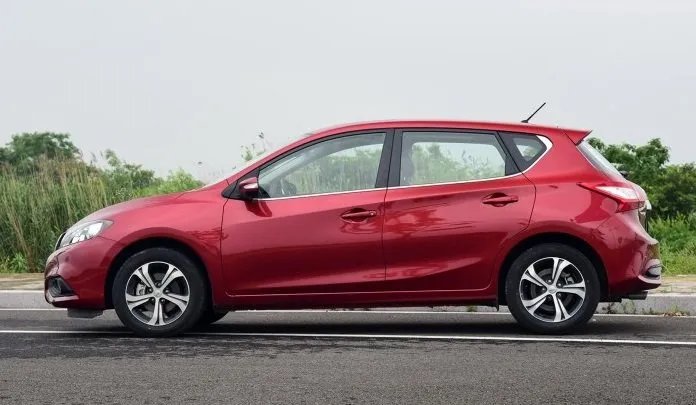 日产骐达有哪几种颜色，骐达什么颜色好看