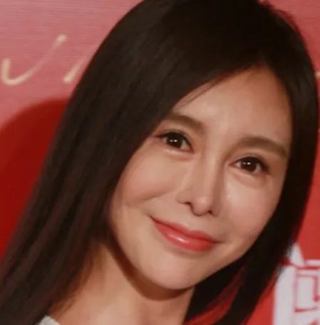 巩新亮整容尽显老态 整容前后对比图一秒变蛇精