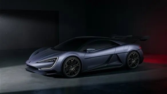 比亚迪纯电百万级超跑曝新官图 碳纤维尾翼更显高冷
