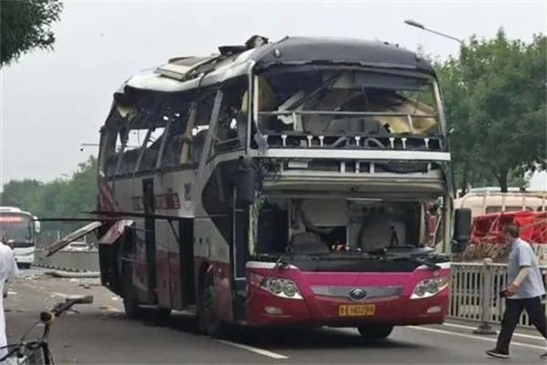 山东济南一大巴发生爆炸,此次事故是何原因造成的?