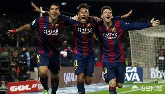 内马尔和巅峰时期的罗比尼奥谁厉害？