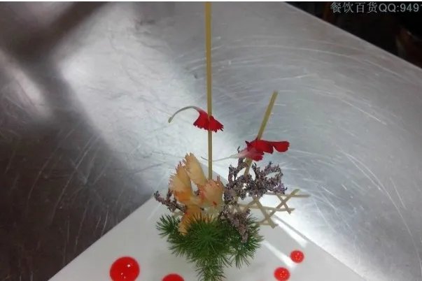 中餐摆盘需要的一些花草 谢谢 常见的一些