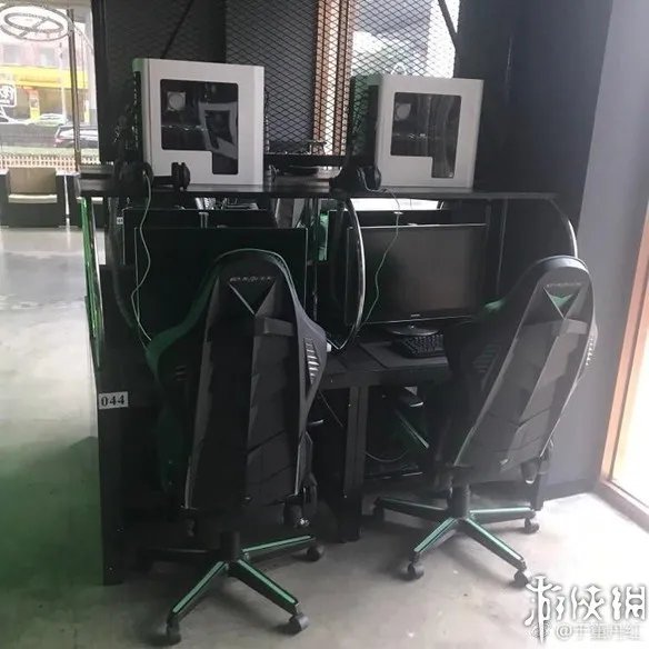 上海最牛网吧：通宵120元/晚 设“王思聪土豪包厢”