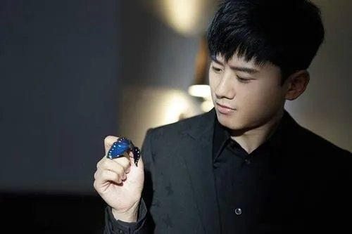 张杰忘词了上热搜，本人对此有何回应？