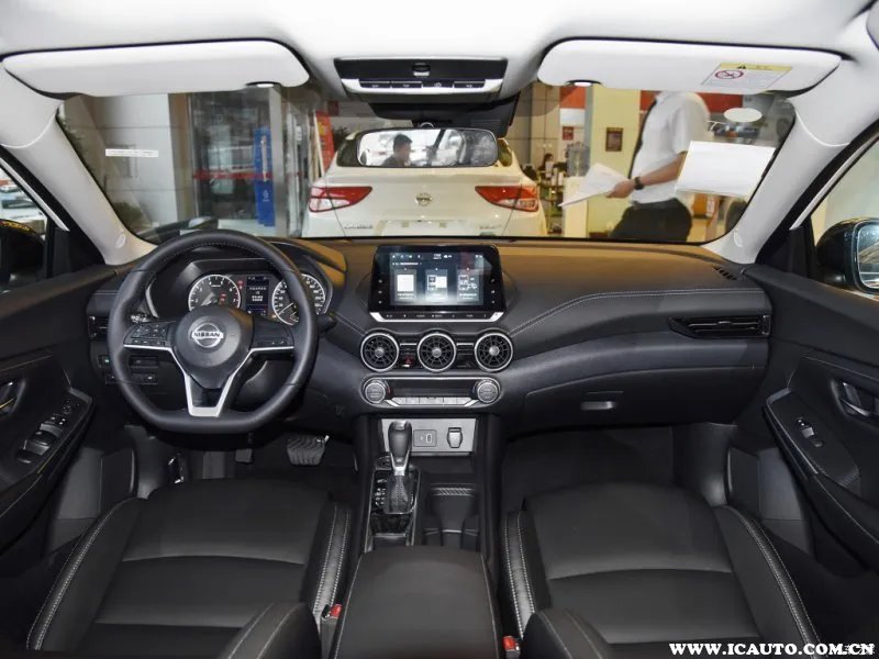 卡罗拉和轩逸哪个好，轩逸与卡罗拉哪个耐用