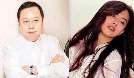 王祖贤私生女照片曝光 93年1岁穿越到94年被引产