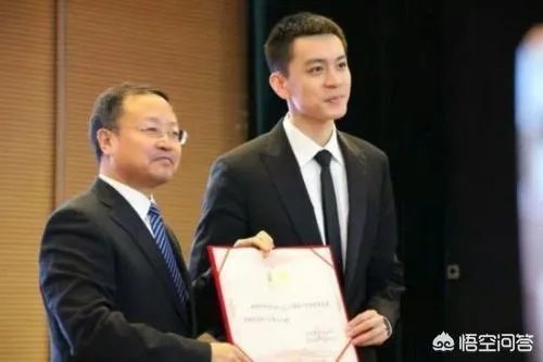 辽篮队长杨鸣正式宣布退役，如何评价杨鸣的职业生涯？