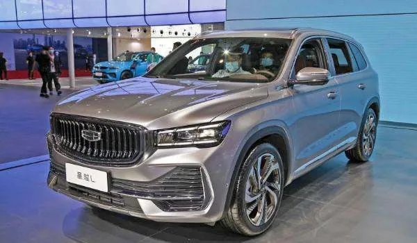 吉利星越乚2021新款图片