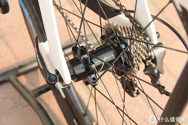 #本站首晒#见坡死的刷街神器 GIANT 捷安特 TRINITY 加16款ZIPP808轮组和 GIANT Liv ENVIE