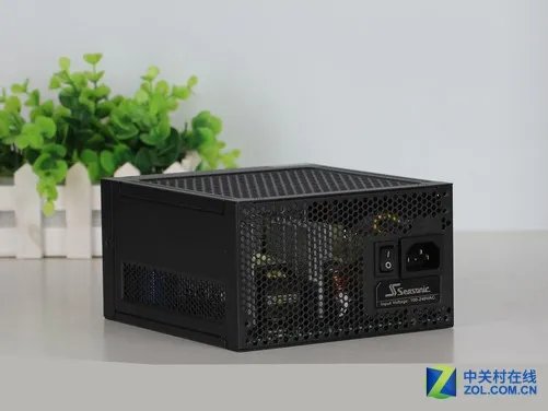 无风扇真静音 海韵X-460FL白金电源评测