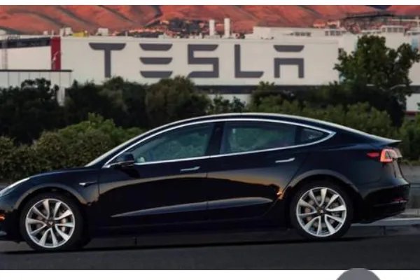 市监局官网显示3.6万辆进口特斯拉被召回，本次召回的车存在哪些问题？