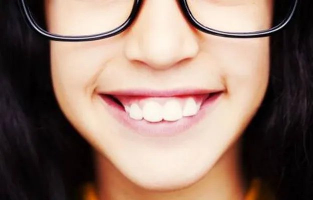 深覆合牙齿怎么导致